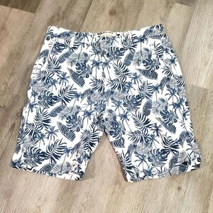 Tropical Cargo Shorts Waist 33
